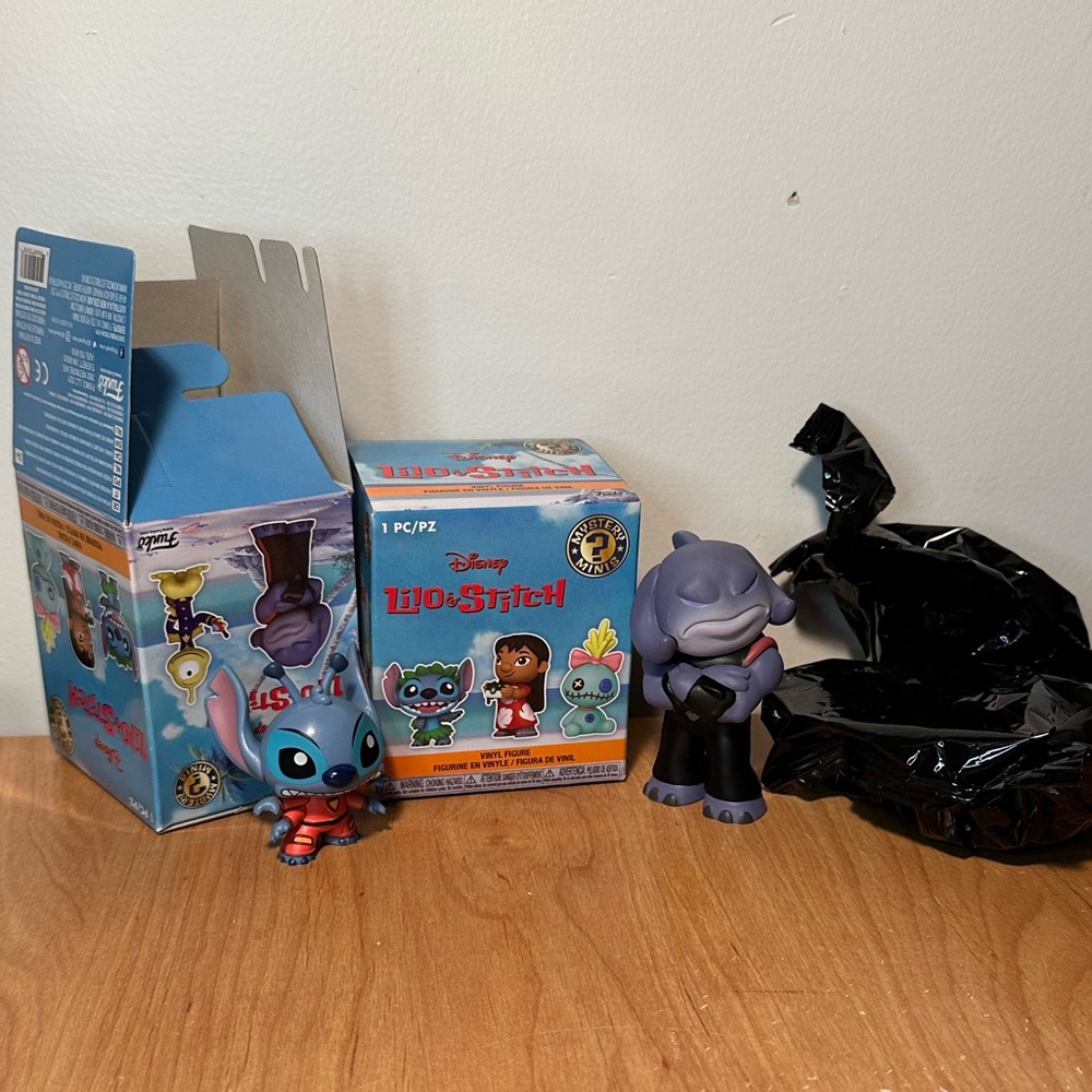 🛍️ Funko Disney Lilo & Stitch Mystery Figure Set